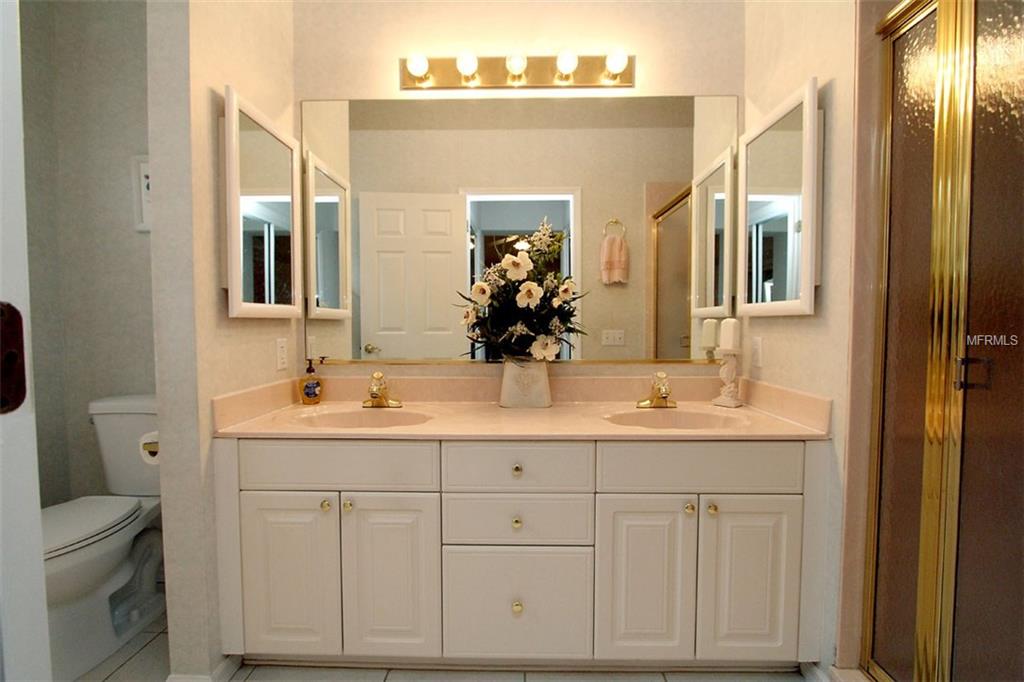 504 SEVILLA PLACE, LADY LAKE, Florida 32159, 3 Bedrooms Bedrooms, 7 Rooms Rooms,2 BathroomsBathrooms,Residential,For sale,SEVILLA,G4852789