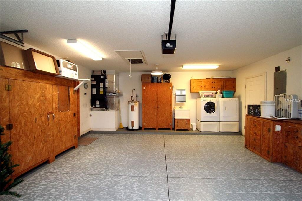 504 SEVILLA PLACE, LADY LAKE, Florida 32159, 3 Bedrooms Bedrooms, 7 Rooms Rooms,2 BathroomsBathrooms,Residential,For sale,SEVILLA,G4852789