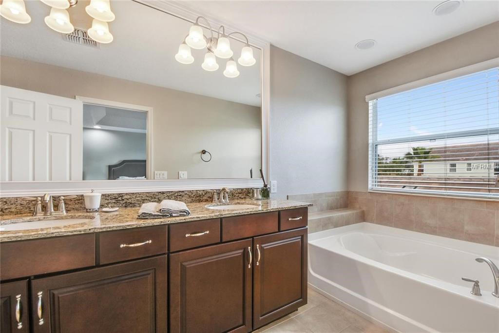 7431 RIPPLEPOINTE WAY, WINDERMERE, Florida 34786, 3 Bedrooms Bedrooms, 3 Rooms Rooms,2 BathroomsBathrooms,Residential,For sale,RIPPLEPOINTE,O5561909