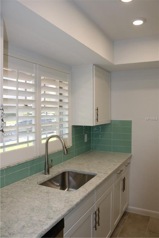 1701 PINEHURST ROAD, DUNEDIN, Florida 34698, 1 Bedroom Bedrooms, 4 Rooms Rooms,1 BathroomBathrooms,Residential,For sale,PINEHURST,U7815622