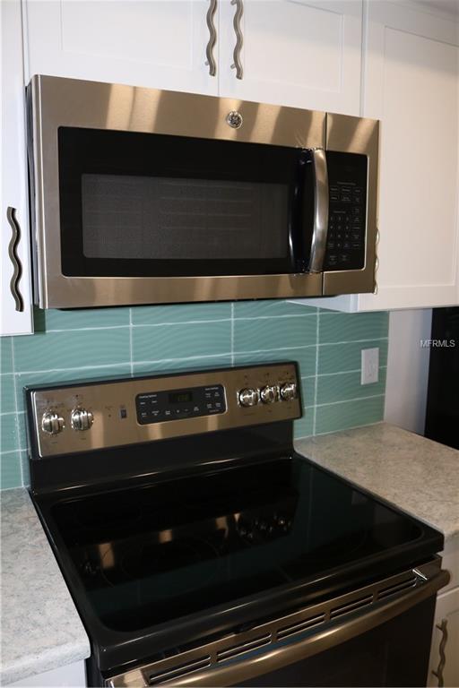 1701 PINEHURST ROAD, DUNEDIN, Florida 34698, 1 Bedroom Bedrooms, 4 Rooms Rooms,1 BathroomBathrooms,Residential,For sale,PINEHURST,U7815622