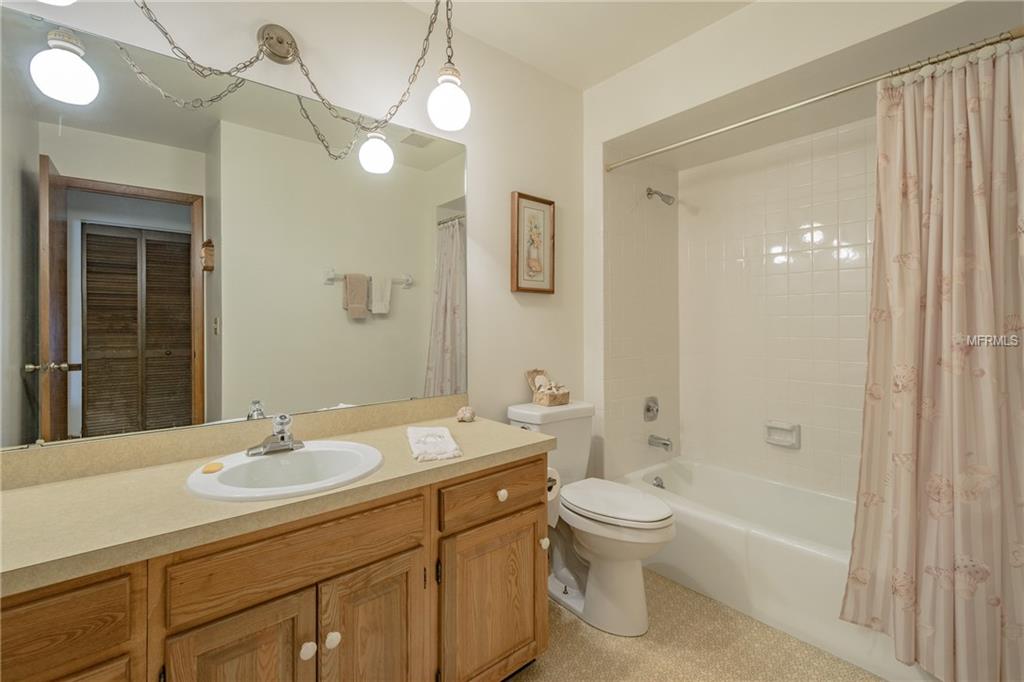 4318 POMPANO LANE, PALMETTO, Florida 34221, 3 Bedrooms Bedrooms, 7 Rooms Rooms,2 BathroomsBathrooms,Residential,For sale,POMPANO,A4198213