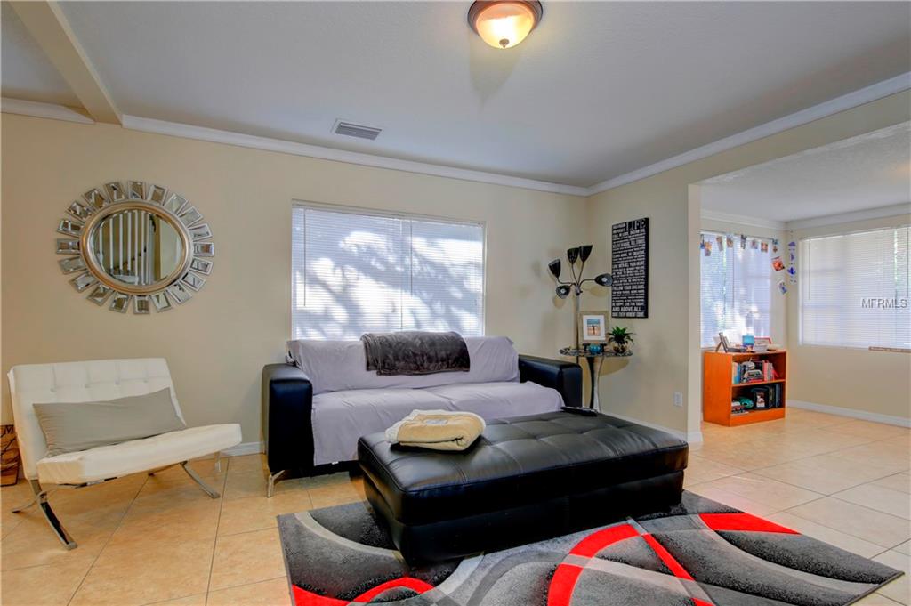 1001 8TH STREET N, ST PETERSBURG, Florida 33701, 4 Bedrooms Bedrooms, 3 Rooms Rooms,3 BathroomsBathrooms,Residential,For sale,8TH,U7838575