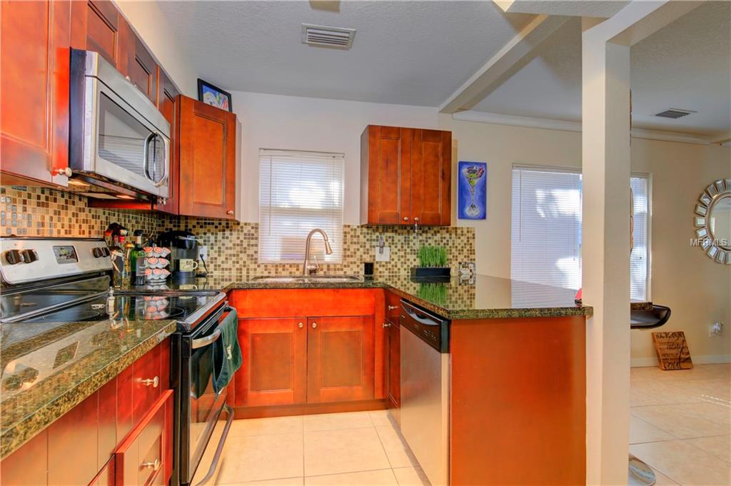 1001 8TH STREET N, ST PETERSBURG, Florida 33701, 4 Bedrooms Bedrooms, 3 Rooms Rooms,3 BathroomsBathrooms,Residential,For sale,8TH,U7838575