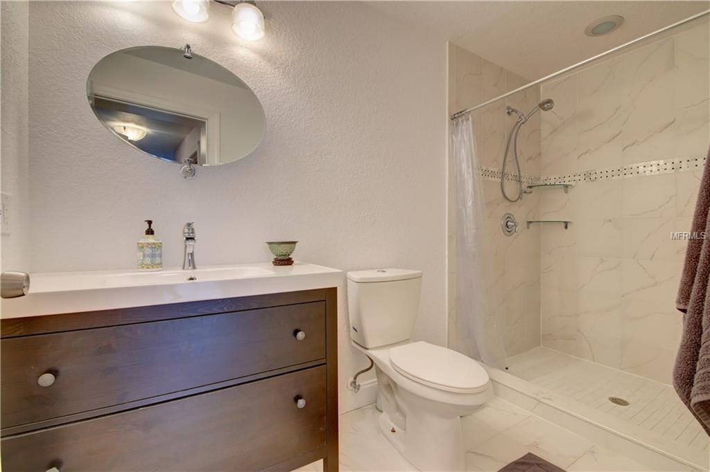 9511 SUN ISLE DRIVE NE, ST PETERSBURG, Florida 33702, 3 Bedrooms Bedrooms, 3 Rooms Rooms,2 BathroomsBathrooms,Residential,For sale,SUN ISLE,U7841116