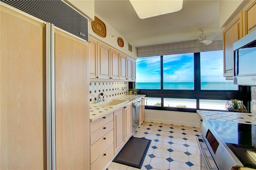 575 SANCTUARY DRIVE, LONGBOAT KEY, Florida 34228, 3 Bedrooms Bedrooms, 6 Rooms Rooms,3 BathroomsBathrooms,Residential,For sale,SANCTUARY,A4208078