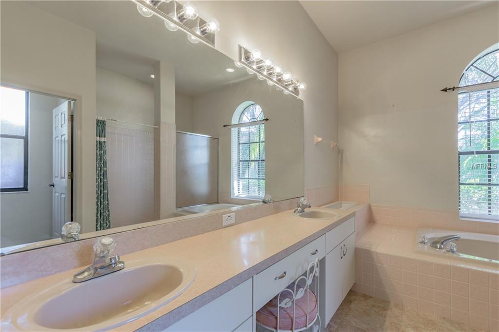 4441 WORTHINGTON CIRCLE, PALM HARBOR, Florida 34685, 4 Bedrooms Bedrooms, 8 Rooms Rooms,3 BathroomsBathrooms,Residential,For sale,WORTHINGTON,T2925921