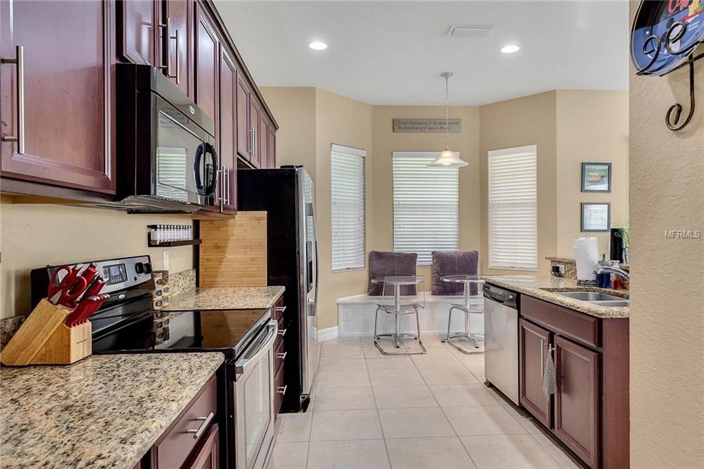 10718 WILLOW RIDGE LOOP, ORLANDO, Florida 32825, 4 Bedrooms Bedrooms, 8 Rooms Rooms,3 BathroomsBathrooms,Residential,For sale,WILLOW RIDGE,O5559885