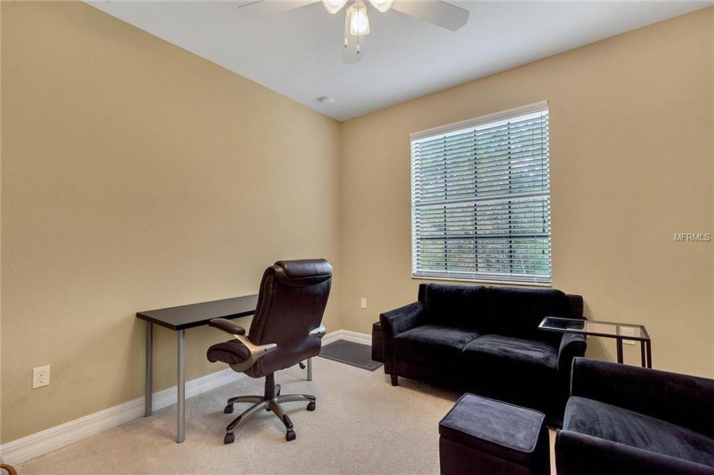 10718 WILLOW RIDGE LOOP, ORLANDO, Florida 32825, 4 Bedrooms Bedrooms, 8 Rooms Rooms,3 BathroomsBathrooms,Residential,For sale,WILLOW RIDGE,O5559885