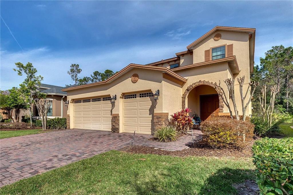 10718 WILLOW RIDGE LOOP, ORLANDO, Florida 32825, 4 Bedrooms Bedrooms, 8 Rooms Rooms,3 BathroomsBathrooms,Residential,For sale,WILLOW RIDGE,O5559885