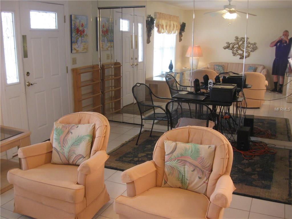 403 RICKENBACKER DRIVE, SUN CITY CENTER, Florida 33573, 2 Bedrooms Bedrooms, 6 Rooms Rooms,2 BathroomsBathrooms,Residential,For sale,RICKENBACKER,T2928127