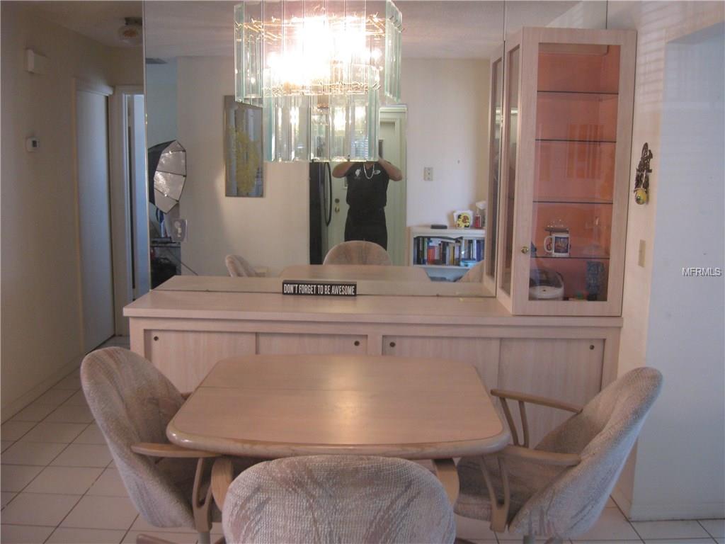 403 RICKENBACKER DRIVE, SUN CITY CENTER, Florida 33573, 2 Bedrooms Bedrooms, 6 Rooms Rooms,2 BathroomsBathrooms,Residential,For sale,RICKENBACKER,T2928127