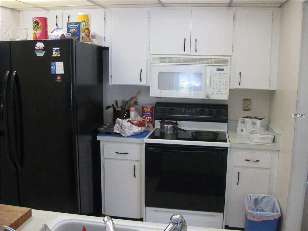 403 RICKENBACKER DRIVE, SUN CITY CENTER, Florida 33573, 2 Bedrooms Bedrooms, 6 Rooms Rooms,2 BathroomsBathrooms,Residential,For sale,RICKENBACKER,T2928127