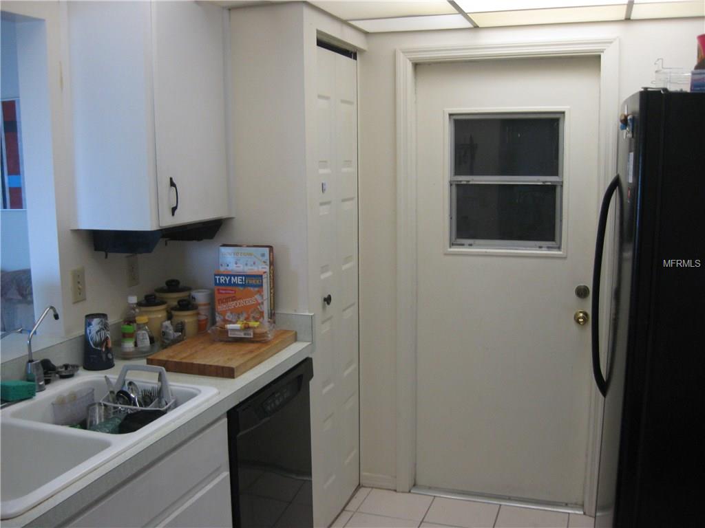 403 RICKENBACKER DRIVE, SUN CITY CENTER, Florida 33573, 2 Bedrooms Bedrooms, 6 Rooms Rooms,2 BathroomsBathrooms,Residential,For sale,RICKENBACKER,T2928127