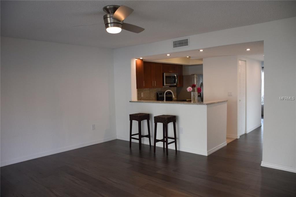 9925 7TH WAY N, ST PETERSBURG, Florida 33702, 2 Bedrooms Bedrooms, 4 Rooms Rooms,2 BathroomsBathrooms,Residential,For sale,7TH,U7847579