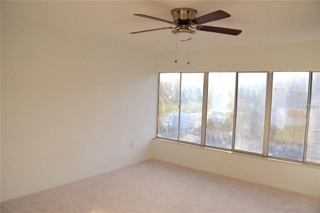 9925 7TH WAY N, ST PETERSBURG, Florida 33702, 2 Bedrooms Bedrooms, 4 Rooms Rooms,2 BathroomsBathrooms,Residential,For sale,7TH,U7847579