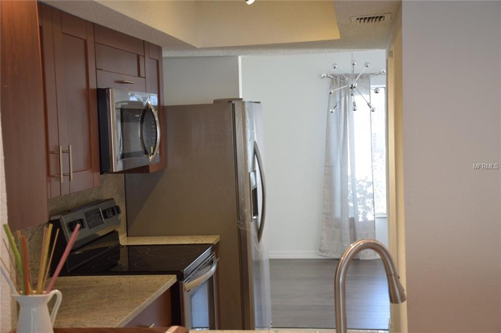 9925 7TH WAY N, ST PETERSBURG, Florida 33702, 2 Bedrooms Bedrooms, 4 Rooms Rooms,2 BathroomsBathrooms,Residential,For sale,7TH,U7847579