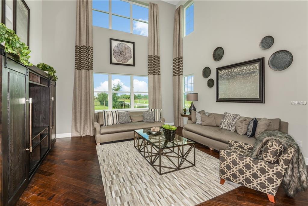 626 OXFORD CHASE DRIVE, WINTER GARDEN, Florida 34787, 5 Bedrooms Bedrooms, 6 Rooms Rooms,4 BathroomsBathrooms,Residential,For sale,OXFORD CHASE,O5525860