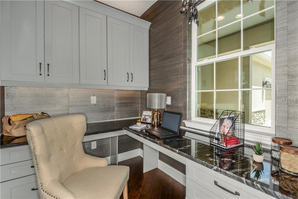 626 OXFORD CHASE DRIVE, WINTER GARDEN, Florida 34787, 5 Bedrooms Bedrooms, 6 Rooms Rooms,4 BathroomsBathrooms,Residential,For sale,OXFORD CHASE,O5525860