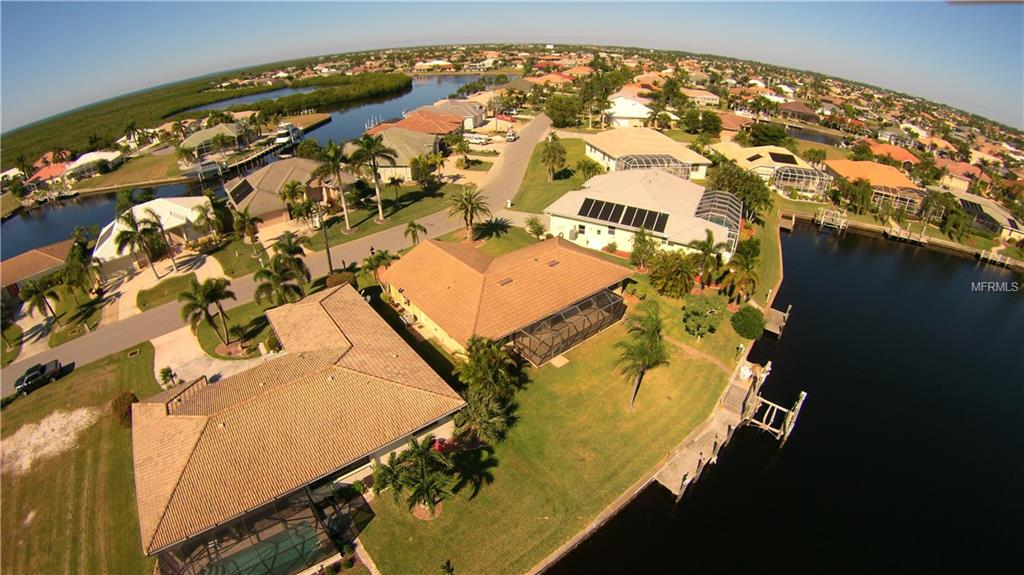 4072 SAN MASSIMO DRIVE, PUNTA GORDA, Florida 33950, 3 Bedrooms Bedrooms, 7 Rooms Rooms,2 BathroomsBathrooms,Residential,For sale,SAN MASSIMO,C7244203