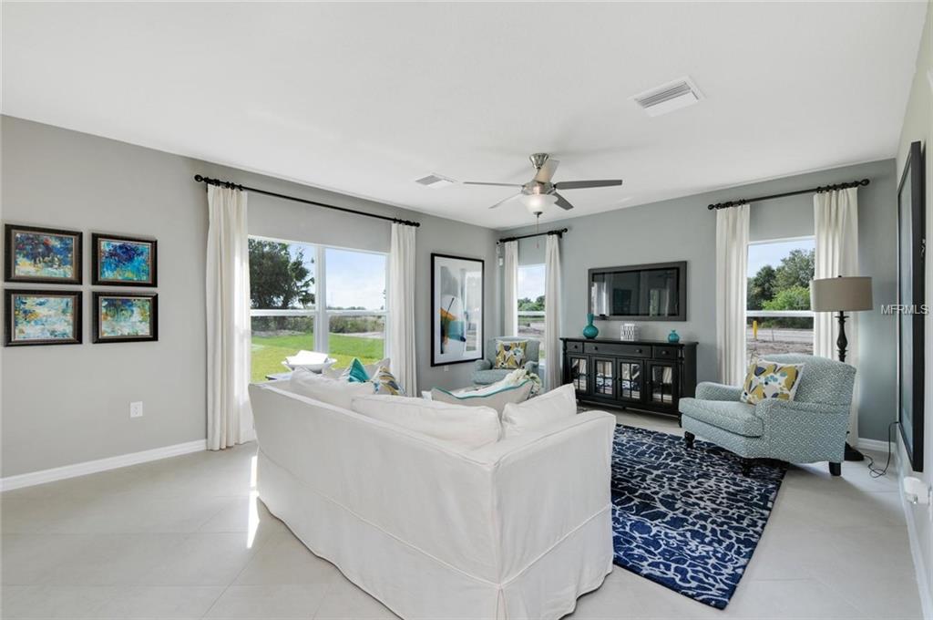 3665 CRAWLEY DOWN LOOP, SANFORD, Florida 32773, 3 Bedrooms Bedrooms, 10 Rooms Rooms,2 BathroomsBathrooms,Residential,For sale,CRAWLEY DOWN,W7634843