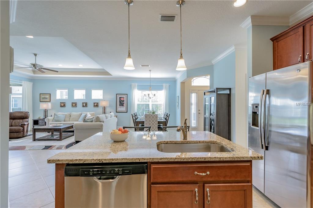 2211 VISTA GREENS DRIVE, SUN CITY CENTER, Florida 33573, 2 Bedrooms Bedrooms, 7 Rooms Rooms,2 BathroomsBathrooms,Residential,For sale,VISTA GREENS,T2913870