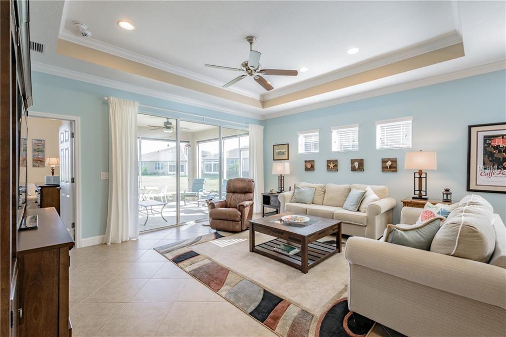 2211 VISTA GREENS DRIVE, SUN CITY CENTER, Florida 33573, 2 Bedrooms Bedrooms, 7 Rooms Rooms,2 BathroomsBathrooms,Residential,For sale,VISTA GREENS,T2913870