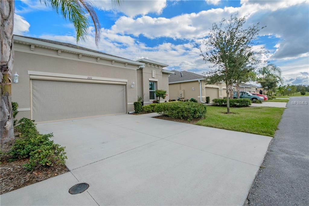 2211 VISTA GREENS DRIVE, SUN CITY CENTER, Florida 33573, 2 Bedrooms Bedrooms, 7 Rooms Rooms,2 BathroomsBathrooms,Residential,For sale,VISTA GREENS,T2913870