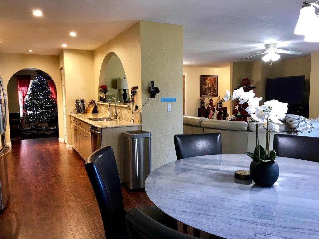 510 HICKORY LAKE DRIVE, BRANDON, Florida 33511, 4 Bedrooms Bedrooms, 6 Rooms Rooms,2 BathroomsBathrooms,Residential,For sale,HICKORY LAKE,T2915844