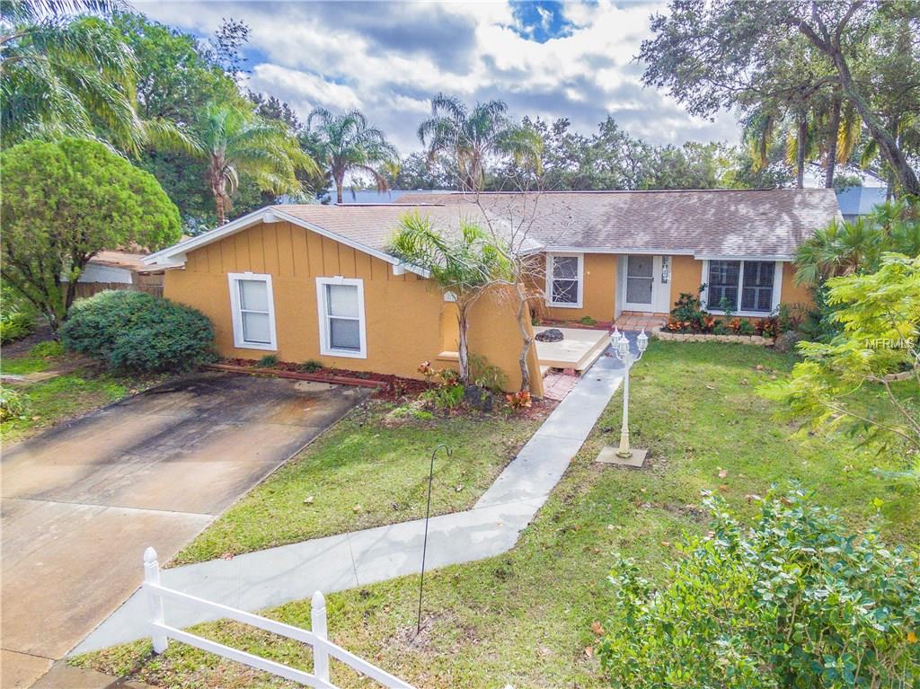 10613 DEL PRADO DRIVE W, LARGO, Florida 33774, 4 Bedrooms Bedrooms, 7 Rooms Rooms,2 BathroomsBathrooms,Residential,For sale,DEL PRADO,U7841120