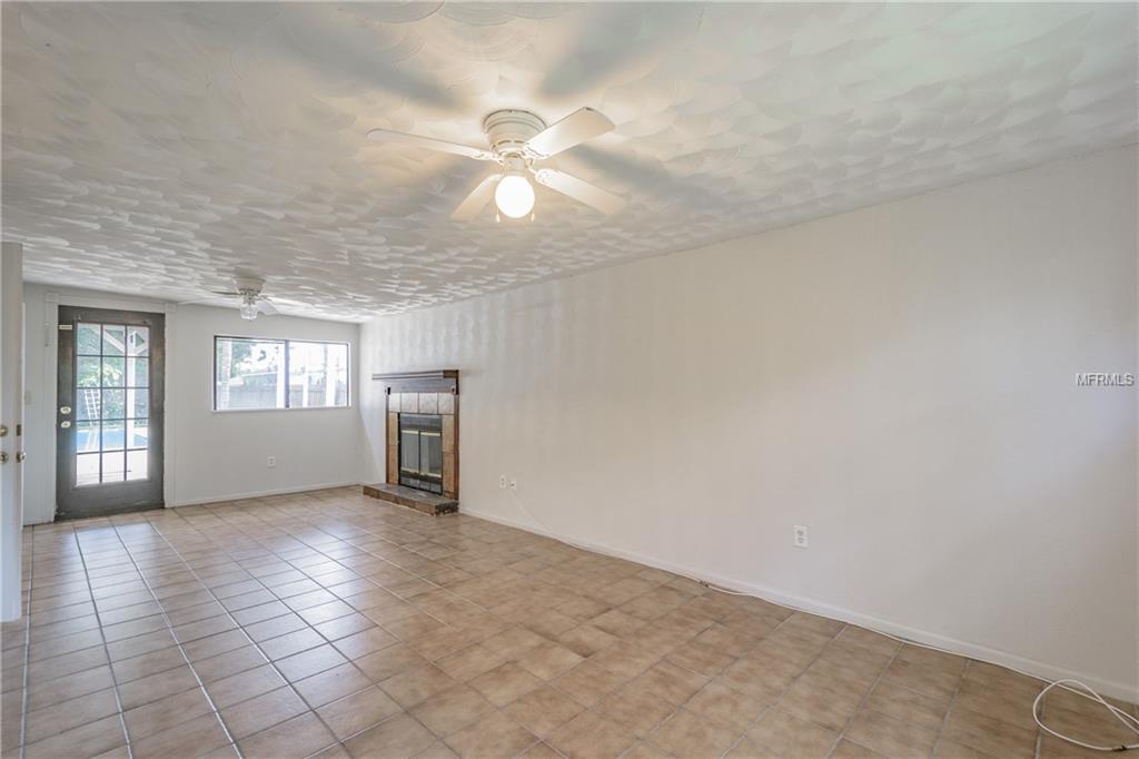 10613 DEL PRADO DRIVE W, LARGO, Florida 33774, 4 Bedrooms Bedrooms, 7 Rooms Rooms,2 BathroomsBathrooms,Residential,For sale,DEL PRADO,U7841120