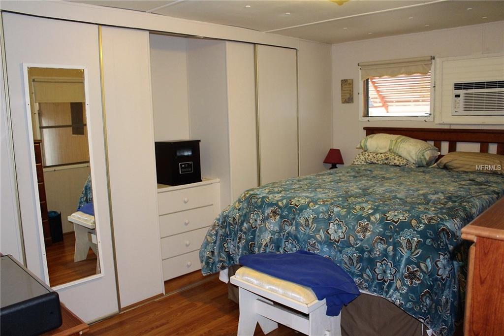 12036 GRACE LN, LEESBURG, Florida 34788, 2 Bedrooms Bedrooms, 4 Rooms Rooms,1 BathroomBathrooms,Residential,For sale,GRACE LN,G4850935