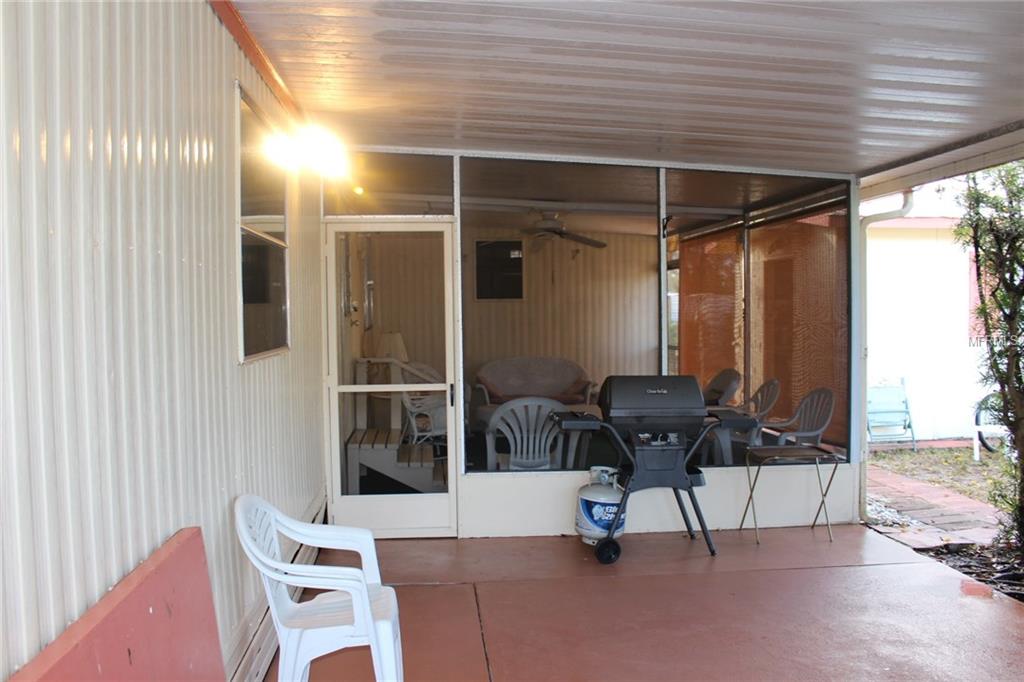 12036 GRACE LN, LEESBURG, Florida 34788, 2 Bedrooms Bedrooms, 4 Rooms Rooms,1 BathroomBathrooms,Residential,For sale,GRACE LN,G4850935