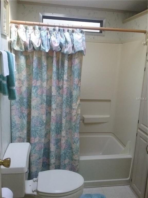 8517 COUNTESS AVENUE CIRCLE, PALMETTO, Florida 34221, 3 Bedrooms Bedrooms, 3 Rooms Rooms,2 BathroomsBathrooms,Residential,For sale,COUNTESS AVENUE,A4206441