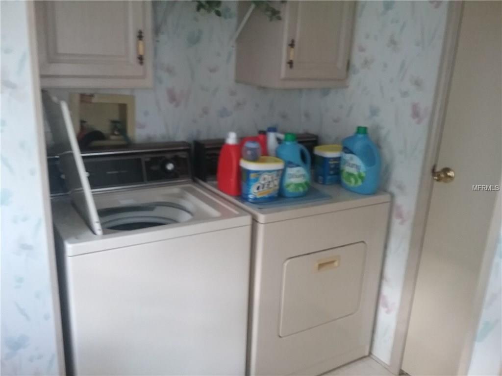 8517 COUNTESS AVENUE CIRCLE, PALMETTO, Florida 34221, 3 Bedrooms Bedrooms, 3 Rooms Rooms,2 BathroomsBathrooms,Residential,For sale,COUNTESS AVENUE,A4206441