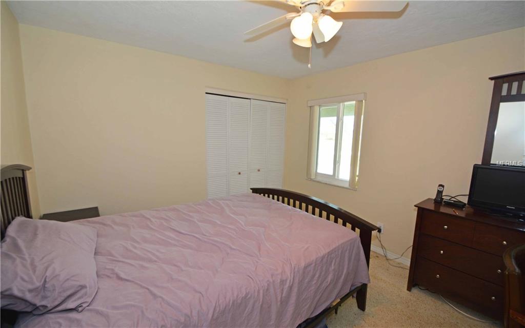 1000 79TH STREET S, ST PETERSBURG, Florida 33707, 3 Bedrooms Bedrooms, 6 Rooms Rooms,2 BathroomsBathrooms,Residential,For sale,79TH,U7844446