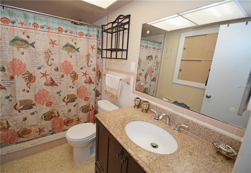 1000 79TH STREET S, ST PETERSBURG, Florida 33707, 3 Bedrooms Bedrooms, 6 Rooms Rooms,2 BathroomsBathrooms,Residential,For sale,79TH,U7844446