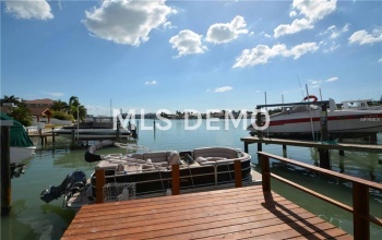 1000 79TH STREET S, ST PETERSBURG, Florida 33707, 3 Bedrooms Bedrooms, 6 Rooms Rooms,2 BathroomsBathrooms,Residential,For sale,79TH,U7844446