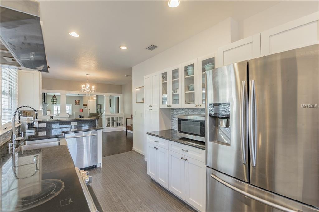 207 W CHELSEA STREET, TAMPA, Florida 33603, 3 Bedrooms Bedrooms, 3 Rooms Rooms,2 BathroomsBathrooms,Residential,For sale,CHELSEA,T2927702