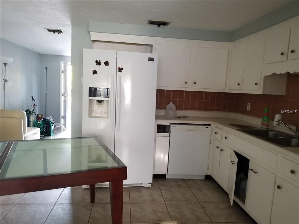 1371 POINCIANA ROAD, VENICE, Florida 34293, 3 Bedrooms Bedrooms, 7 Rooms Rooms,2 BathroomsBathrooms,Residential,For sale,POINCIANA,A4210010