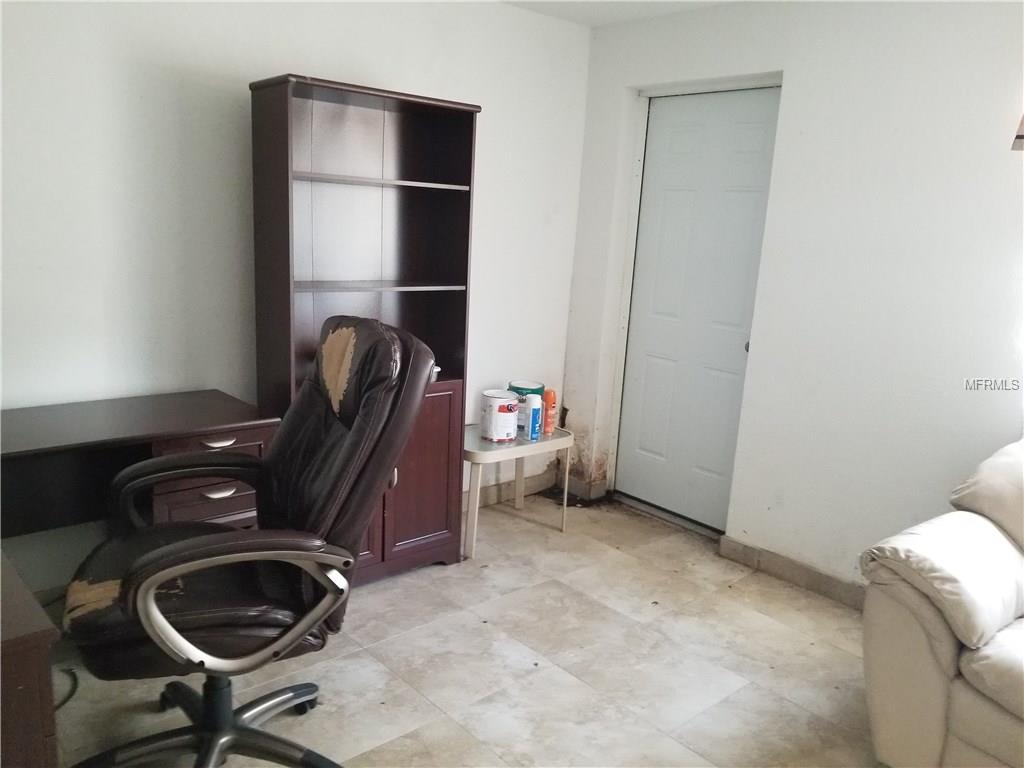 1371 POINCIANA ROAD, VENICE, Florida 34293, 3 Bedrooms Bedrooms, 7 Rooms Rooms,2 BathroomsBathrooms,Residential,For sale,POINCIANA,A4210010