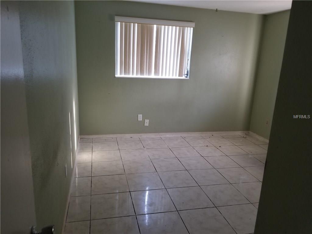 1371 POINCIANA ROAD, VENICE, Florida 34293, 3 Bedrooms Bedrooms, 7 Rooms Rooms,2 BathroomsBathrooms,Residential,For sale,POINCIANA,A4210010