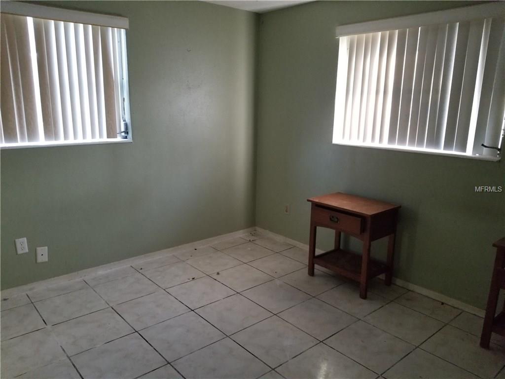 1371 POINCIANA ROAD, VENICE, Florida 34293, 3 Bedrooms Bedrooms, 7 Rooms Rooms,2 BathroomsBathrooms,Residential,For sale,POINCIANA,A4210010