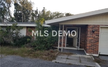 1371 POINCIANA ROAD, VENICE, Florida 34293, 3 Bedrooms Bedrooms, 7 Rooms Rooms,2 BathroomsBathrooms,Residential,For sale,POINCIANA,A4210010