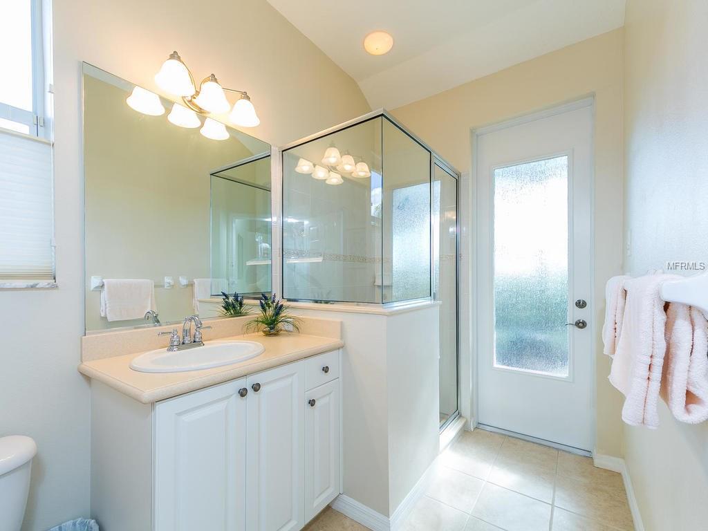 2022 CALUSA LAKES BLVD, NOKOMIS, Florida 34275, 3 Bedrooms Bedrooms, 9 Rooms Rooms,3 BathroomsBathrooms,Residential,For sale,CALUSA LAKES BLVD,N5915081