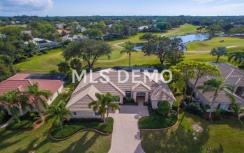 2022 CALUSA LAKES BLVD, NOKOMIS, Florida 34275, 3 Bedrooms Bedrooms, 9 Rooms Rooms,3 BathroomsBathrooms,Residential,For sale,CALUSA LAKES BLVD,N5915081