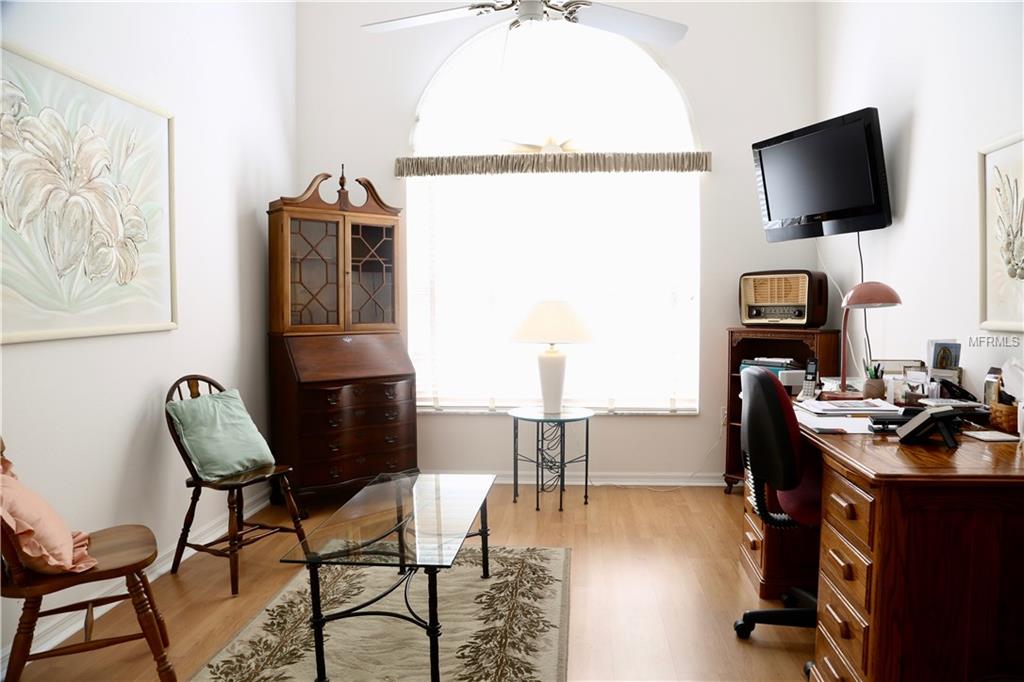 11607 EASTERN STAR COURT, NEW PORT RICHEY, Florida 34654, 3 Bedrooms Bedrooms, 6 Rooms Rooms,3 BathroomsBathrooms,Residential,For sale,EASTERN STAR,W7636356