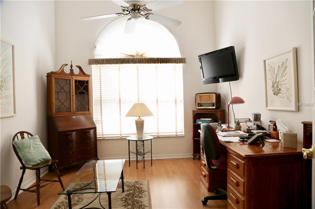 11607 EASTERN STAR COURT, NEW PORT RICHEY, Florida 34654, 3 Bedrooms Bedrooms, 6 Rooms Rooms,3 BathroomsBathrooms,Residential,For sale,EASTERN STAR,W7636356