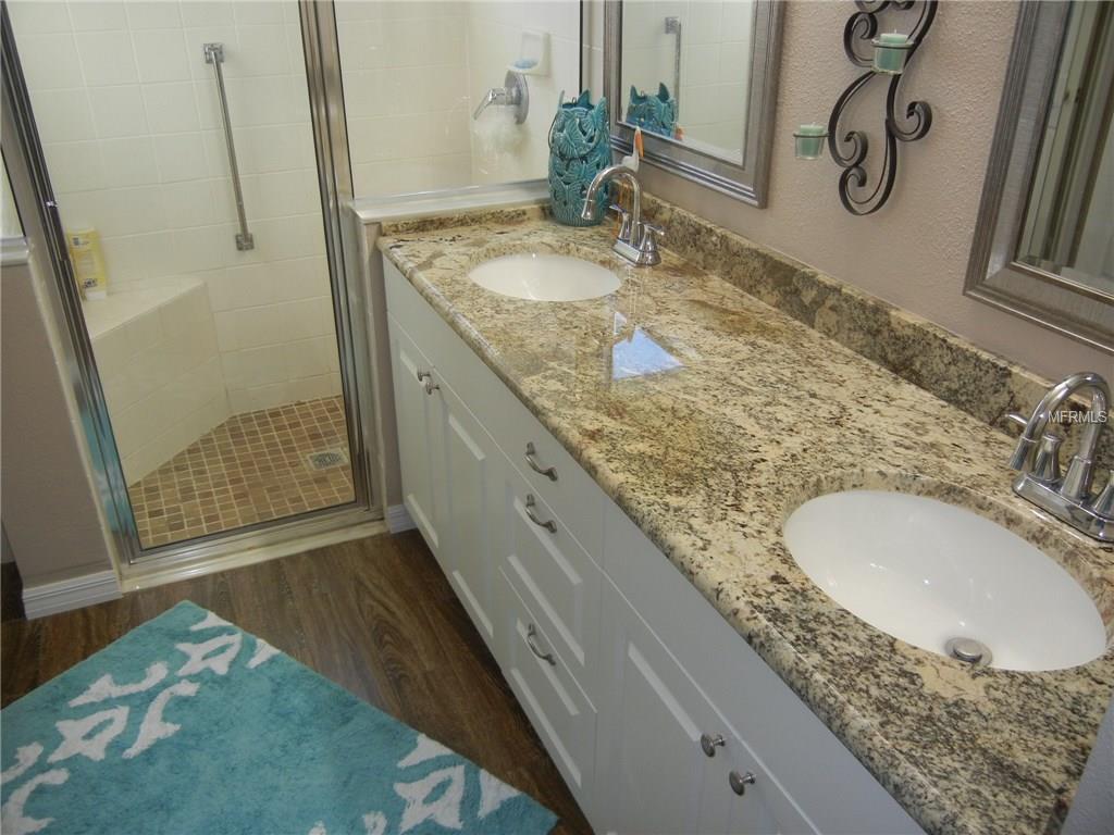 24825 CRANES ROOST CIRCLE, LEESBURG, Florida 34748, 2 Bedrooms Bedrooms, 9 Rooms Rooms,2 BathroomsBathrooms,Residential,For sale,CRANES ROOST,G4851240