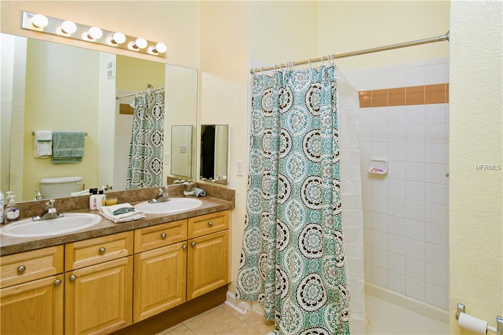 718 TERRACE RIDGE CIRCLE, DAVENPORT, Florida 33896, 3 Bedrooms Bedrooms, 5 Rooms Rooms,2 BathroomsBathrooms,Residential,For sale,TERRACE RIDGE,O5556759